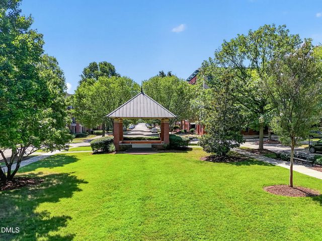 142 Finsbury Street, Durham, NC 27703