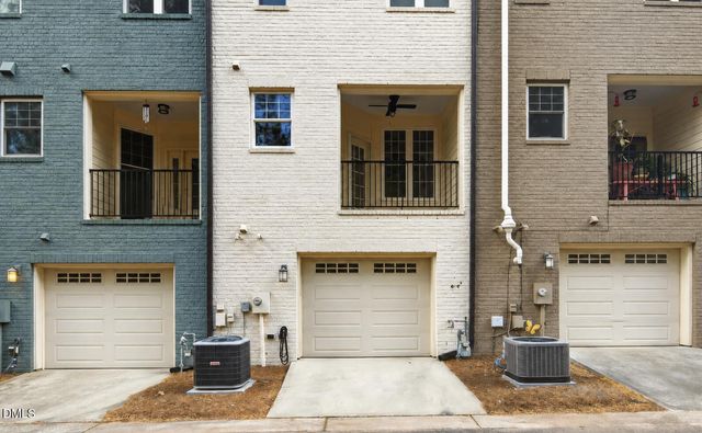 142 Finsbury Street, Durham, NC 27703