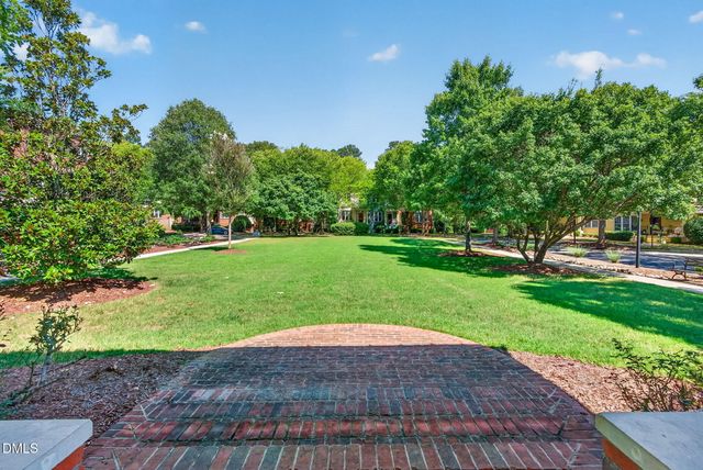 142 Finsbury Street, Durham, NC 27703