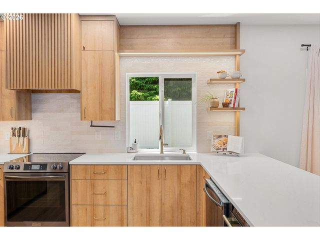 8408 Ne 85TH Dr, Vancouver, WA 98662