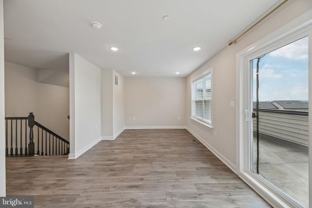 7202 MOUNTAINEER DR, Alexandria, VA 22306