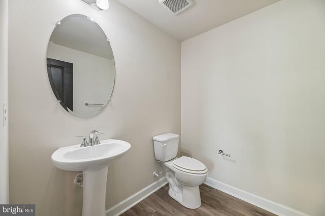 7202 MOUNTAINEER DR, Alexandria, VA 22306