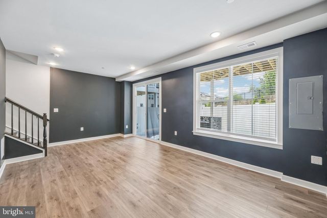 7202 MOUNTAINEER DR, Alexandria, VA 22306