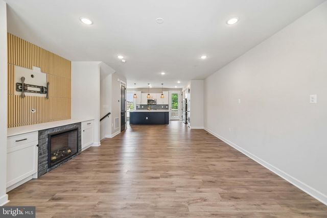 7202 MOUNTAINEER DR, Alexandria, VA 22306