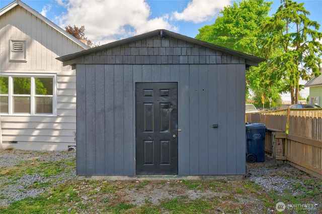 303 Lincoln Street, Everson, WA 98247