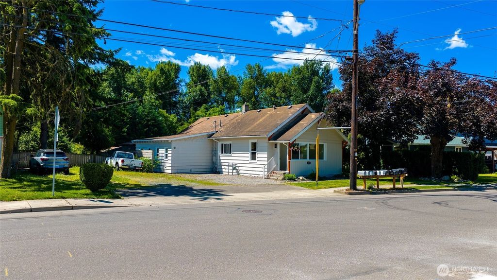 303 Lincoln Street, Everson, WA 98247