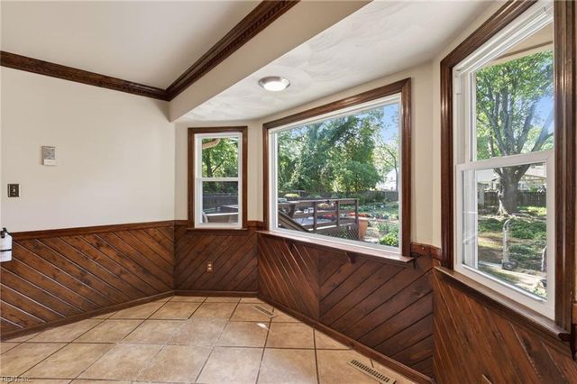 229 Fresno DR, Chesapeake, VA 23322