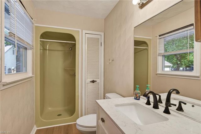 229 Fresno DR, Chesapeake, VA 23322