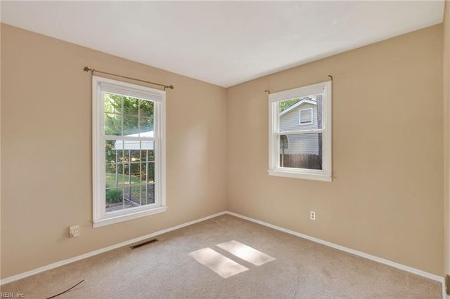 229 Fresno DR, Chesapeake, VA 23322