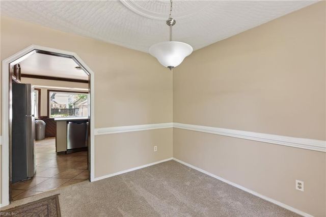 229 Fresno DR, Chesapeake, VA 23322