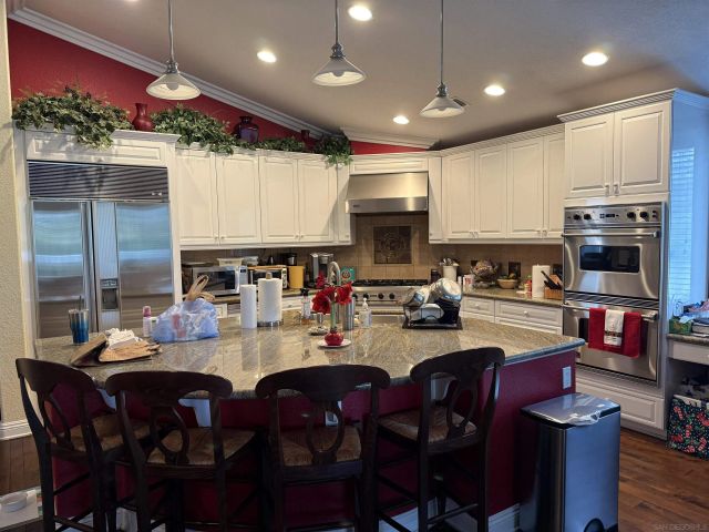 12333 Bachimba Court, San Diego, CA 92128