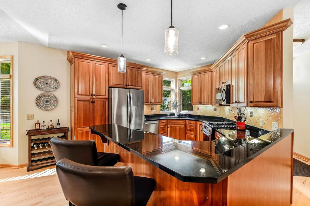 14802 Margaret Place, Minnetonka, MN 55345 — photo 3