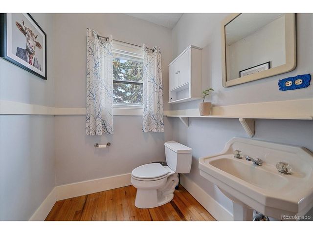 7300 W 32nd Ave, Wheat Ridge, CO 80033