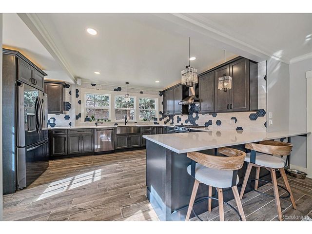 7300 W 32nd Ave, Wheat Ridge, CO 80033