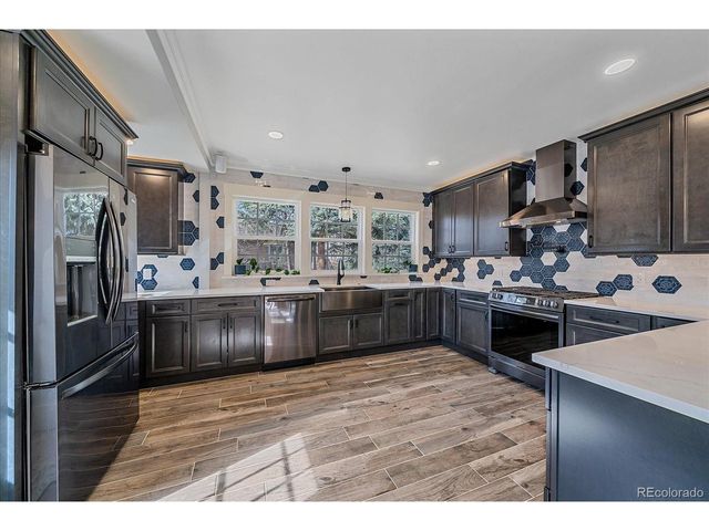 7300 W 32nd Ave, Wheat Ridge, CO 80033