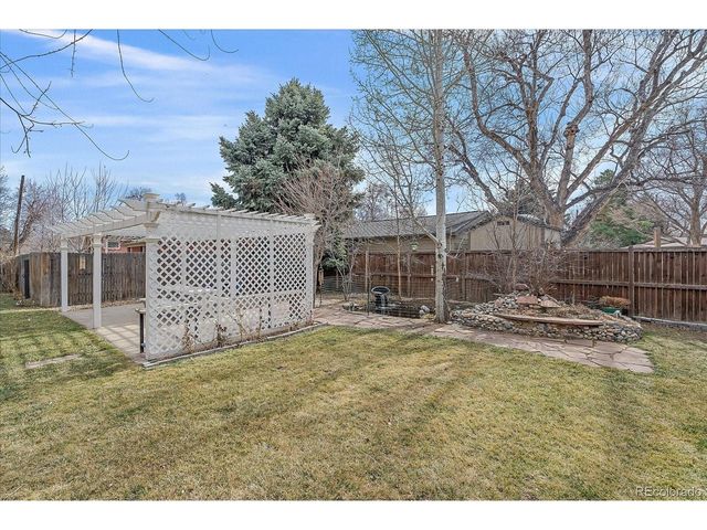 7300 W 32nd Ave, Wheat Ridge, CO 80033