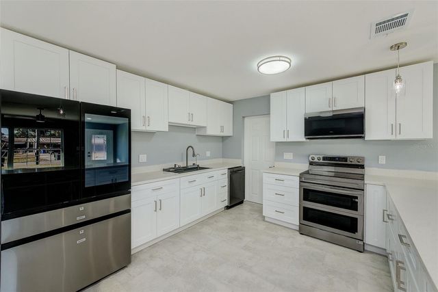 6208 FLORIDA CIRCLE E, Apollo Beach, FL 33572