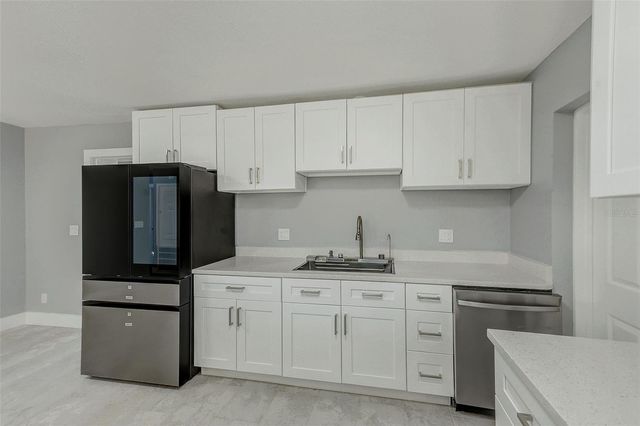 6208 FLORIDA CIRCLE E, Apollo Beach, FL 33572