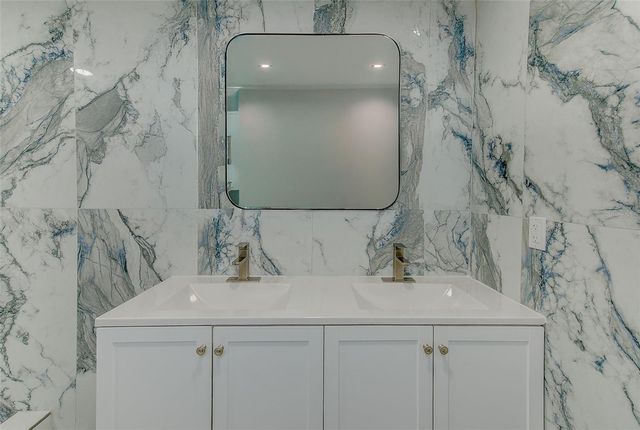 6208 FLORIDA CIRCLE E, Apollo Beach, FL 33572