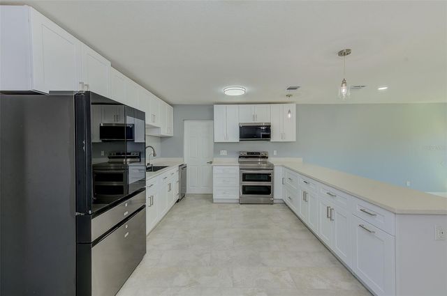 6208 FLORIDA CIRCLE E, Apollo Beach, FL 33572