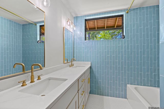 5885 Eastwood Dr, Baton Rouge, LA 70806