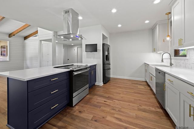 5885 Eastwood Dr, Baton Rouge, LA 70806