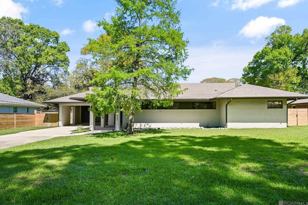 5885 Eastwood Dr, Baton Rouge, LA 70806