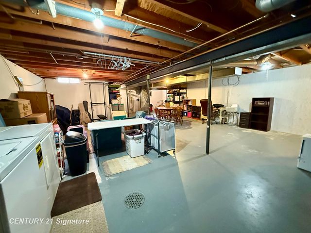 682 Cheryl Street, Thomas Twp, MI 48609