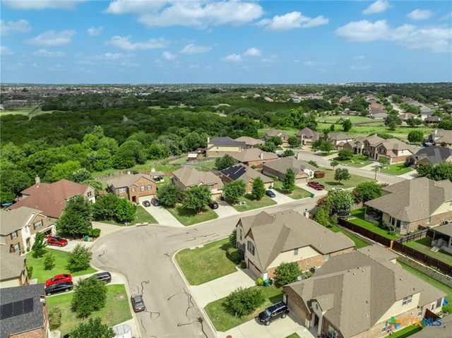 801 Green Meadow Drive, Harker Heights, TX 76548