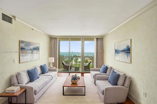 1625 Kennedy Cswy 1207C, North Bay Village, FL 33141