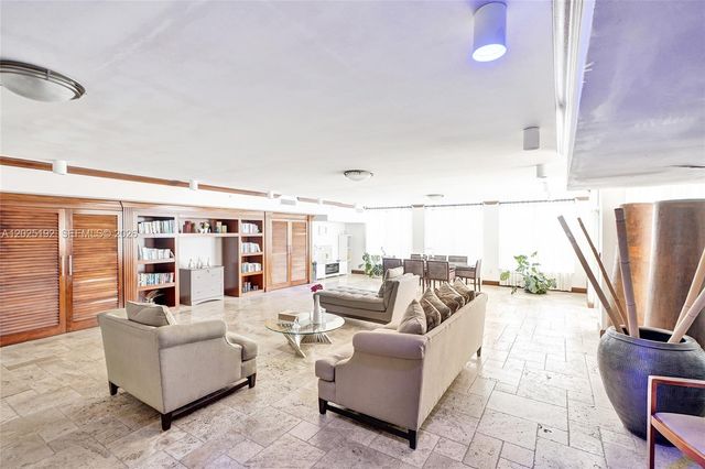 1625 Kennedy Cswy 1207C, North Bay Village, FL 33141