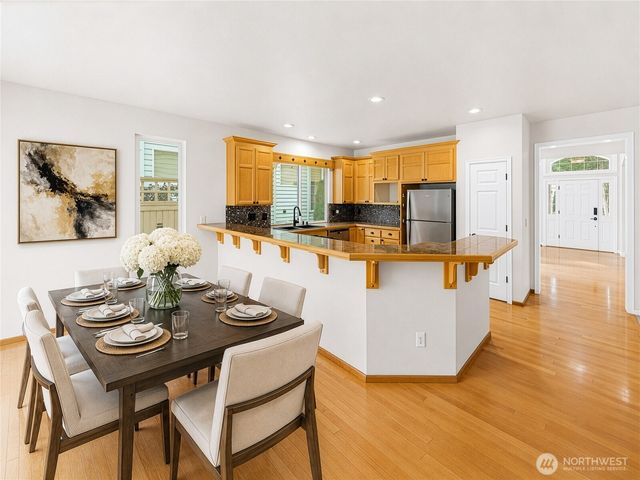4711 Bridgeport Place, Mukilteo, WA 98275