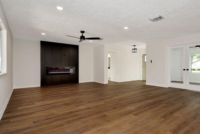 19410 Craigchester Lane, Spring, TX 77388