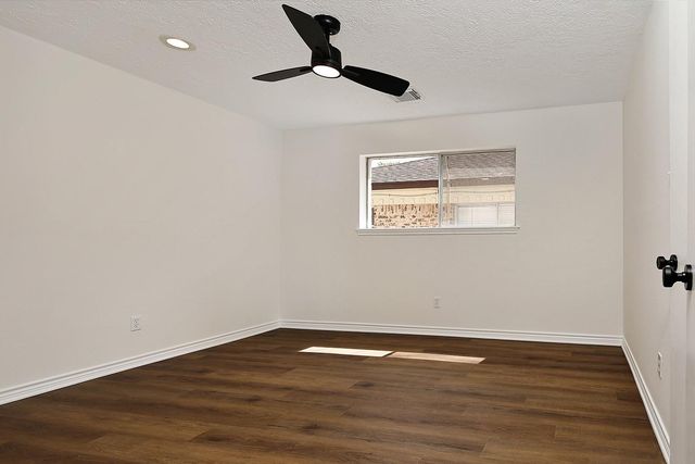 19410 Craigchester Lane, Spring, TX 77388