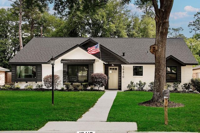 19410 Craigchester Lane, Spring, TX 77388