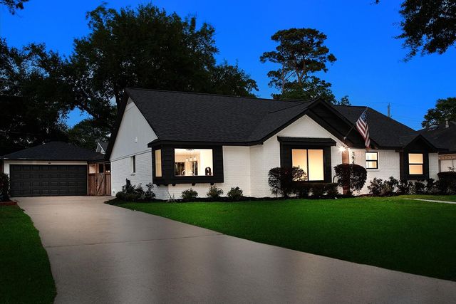 19410 Craigchester Lane, Spring, TX 77388