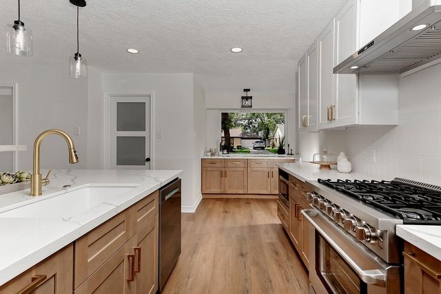 19410 Craigchester Lane, Spring, TX 77388