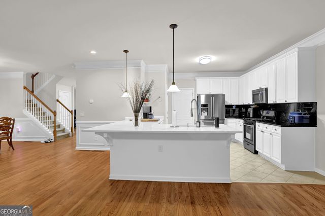 247 Water Oak Place, Alpharetta, GA 30009