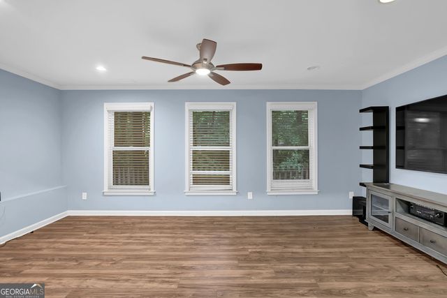 247 Water Oak Place, Alpharetta, GA 30009