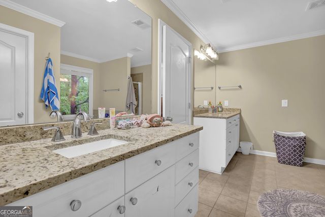 247 Water Oak Place, Alpharetta, GA 30009