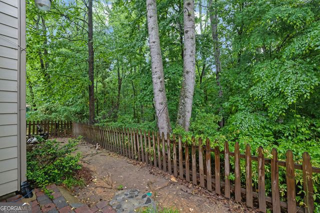 247 Water Oak Place, Alpharetta, GA 30009