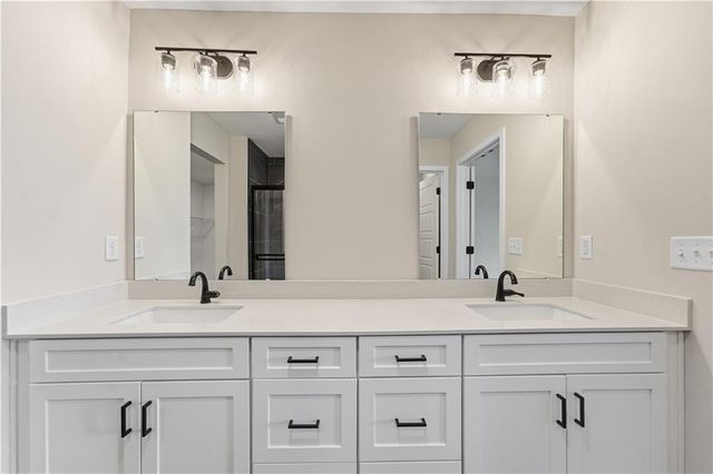 16657 Lawson Street, Olathe, KS 66062