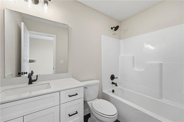 16657 Lawson Street, Olathe, KS 66062