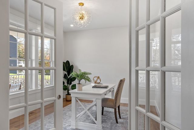 18 Sprague Mill Road, Bedford, NH 03110