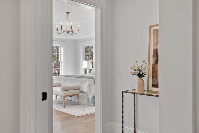 18 Sprague Mill Road, Bedford, NH 03110