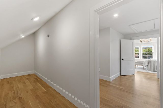 18 Sprague Mill Road, Bedford, NH 03110