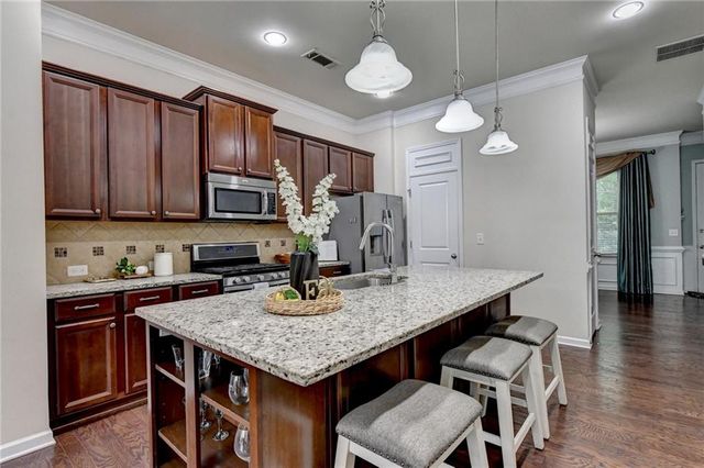 2634 Portbury Place NE, Atlanta, GA 30329