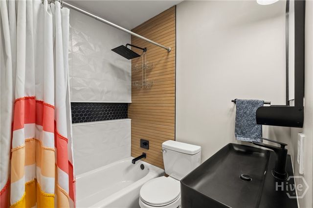 406 E 57th Street, Savannah, GA 31405