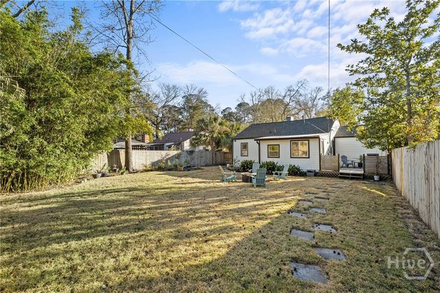 406 E 57th Street, Savannah, GA 31405