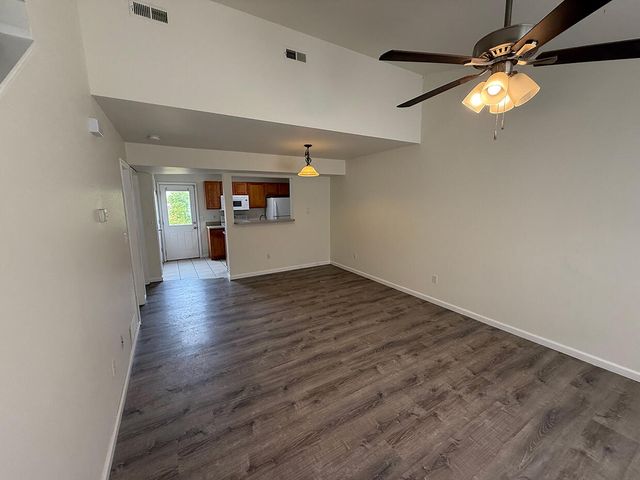 1417 RALEIGH DR, Columbia, MO 65202